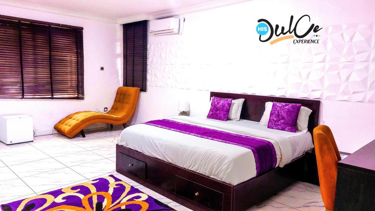 HIS Dulce Apartments Lagos Buitenkant foto